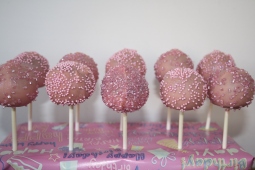 Pink Cake pops